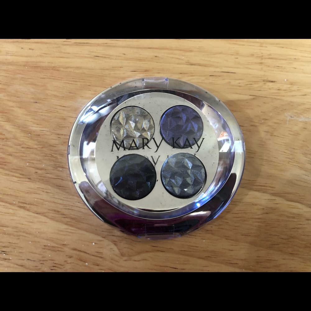 Mary Kay Pure Dimensions Eye Palette